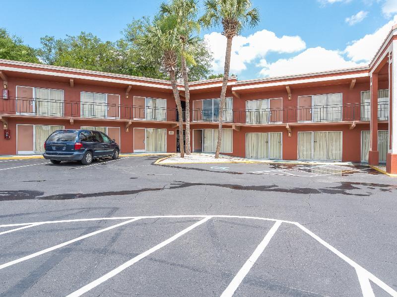 Oyo Hotel Mustang Silver Spring Fl シルバー・スプリングス エクステリア 写真